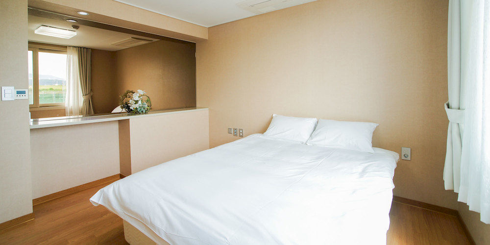 Hotel Ciel Bleu Jeju Bagian luar foto