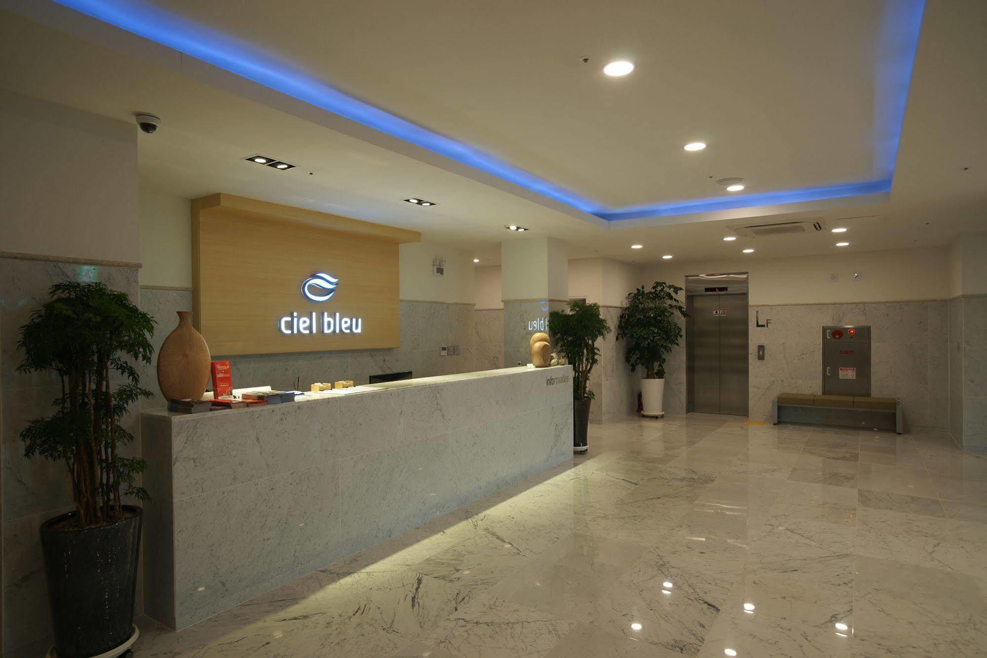 Hotel Ciel Bleu Jeju Bagian luar foto